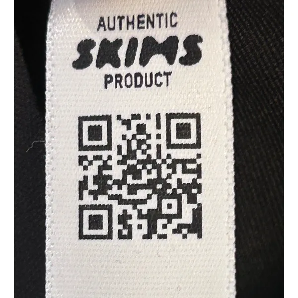 Skims Body Plunge Bodysuit Onyx XL New with Tags - Image 3