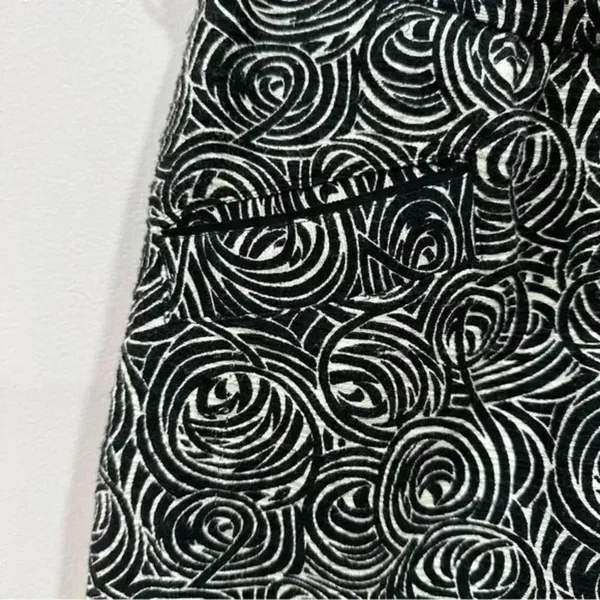 Anthropologie elevenses printed skirt Size 4 - Image 5