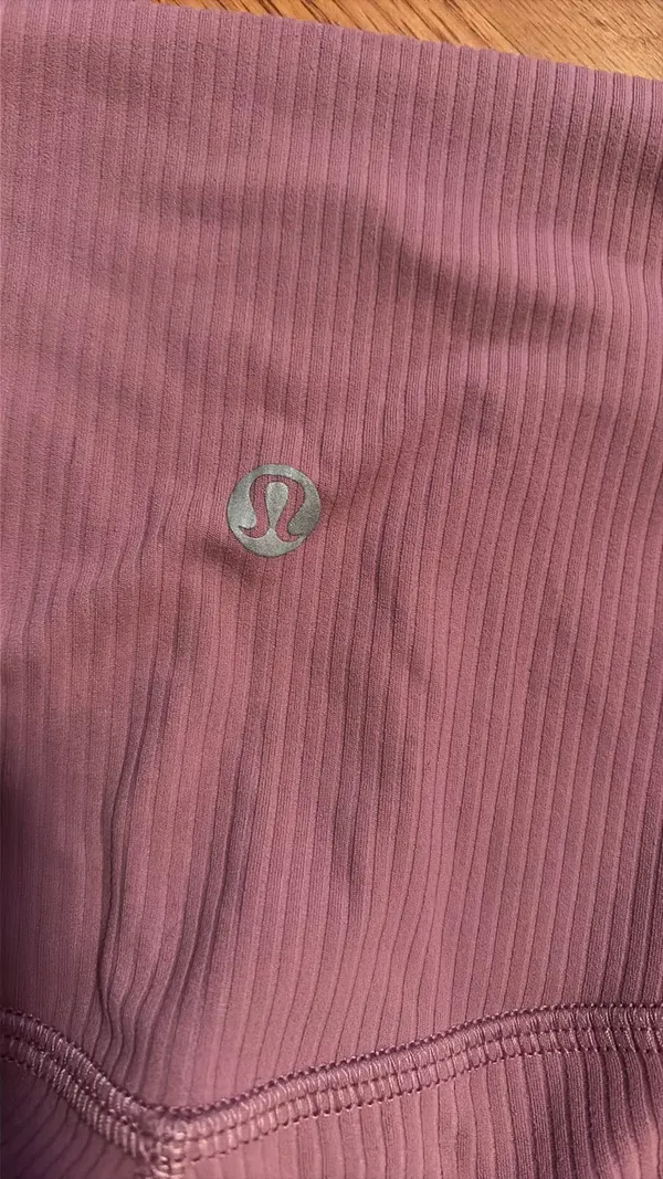Lululemon Leggings pink ribbed  - Image 4