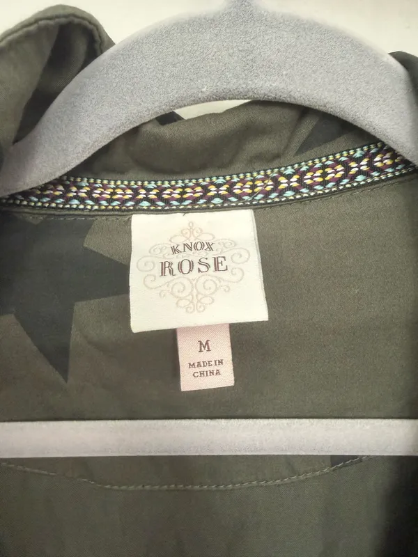Knox Rose Button-Up Shirt - Image 3