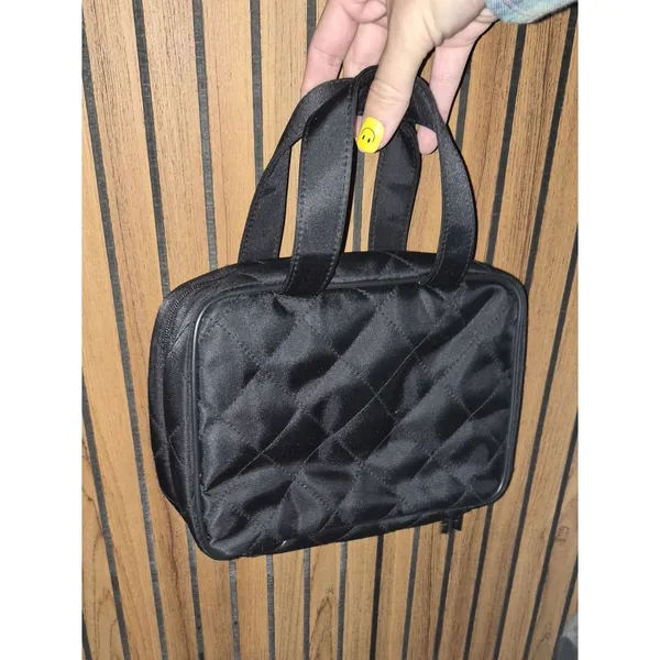 Mary-kay Women's Black and Pink Bag - Image 5