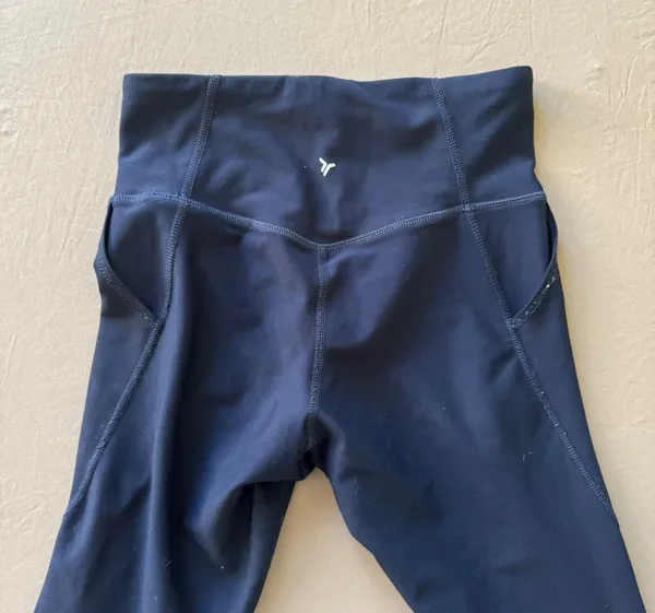PowerSoft Cropped Flared Leggings - Image 7