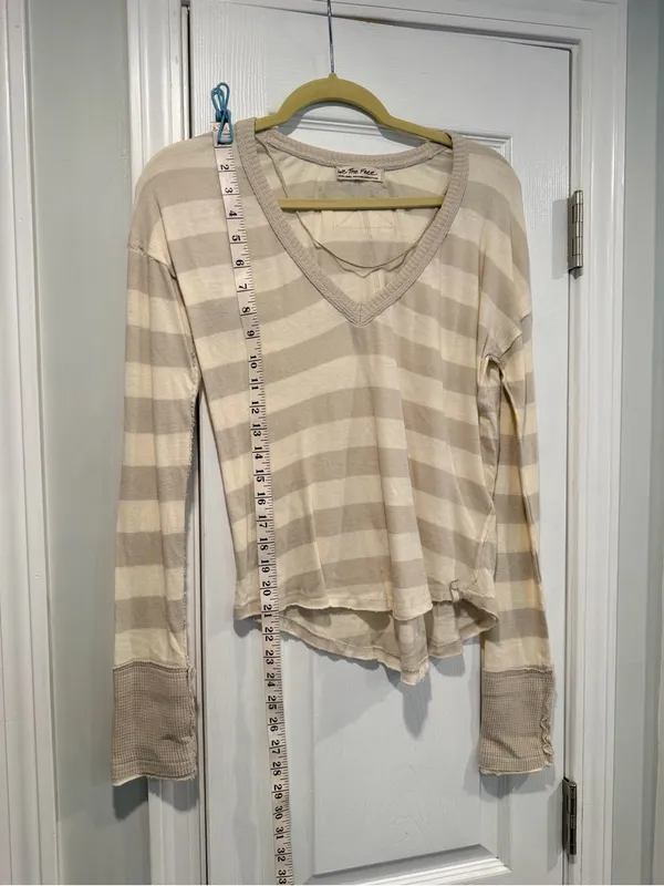 NWOT Free People We The Free Size XS Tan Cream Striped Thermal Knit V Neck Top - Image 8