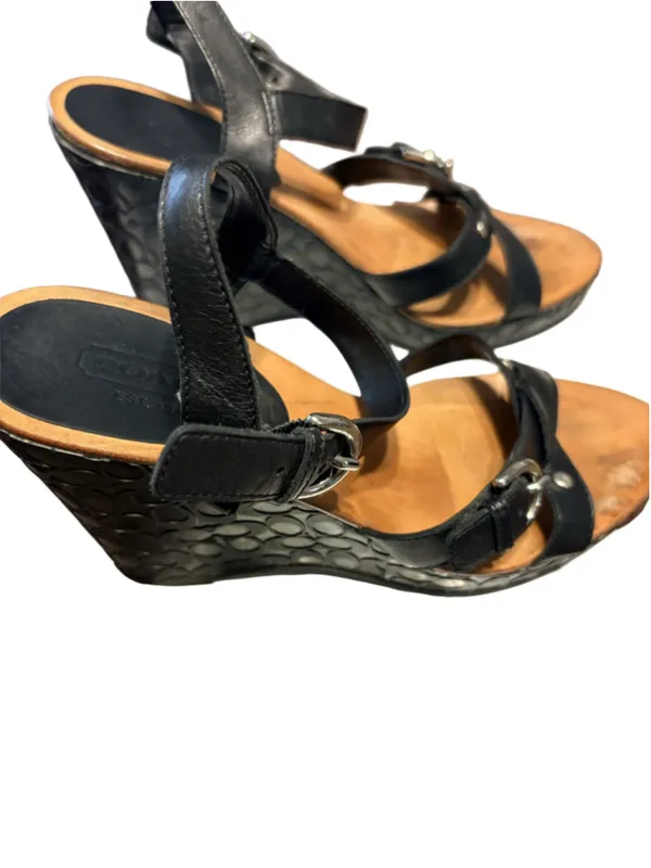 Coach Elize Patent Leather Wedge Sandals Size 8 Black - Image 4