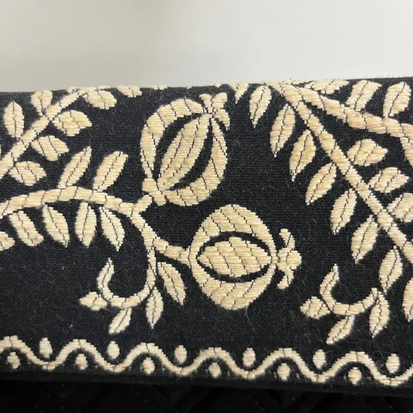 Vera Bradley Juliet Gala Shoulder‎ Bag Black Quilted Floral Embroidered Boho - Image 2