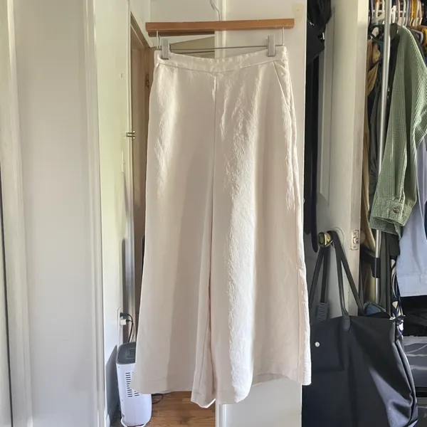 Aritzia White Birch Lalemont Culottes Pants - Image 3