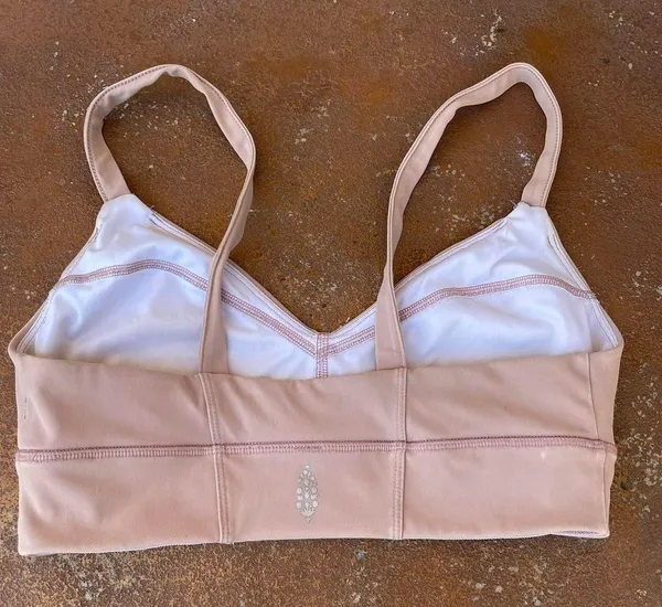 Free People Movement light pink/ beige sports bra sz small - Image 3