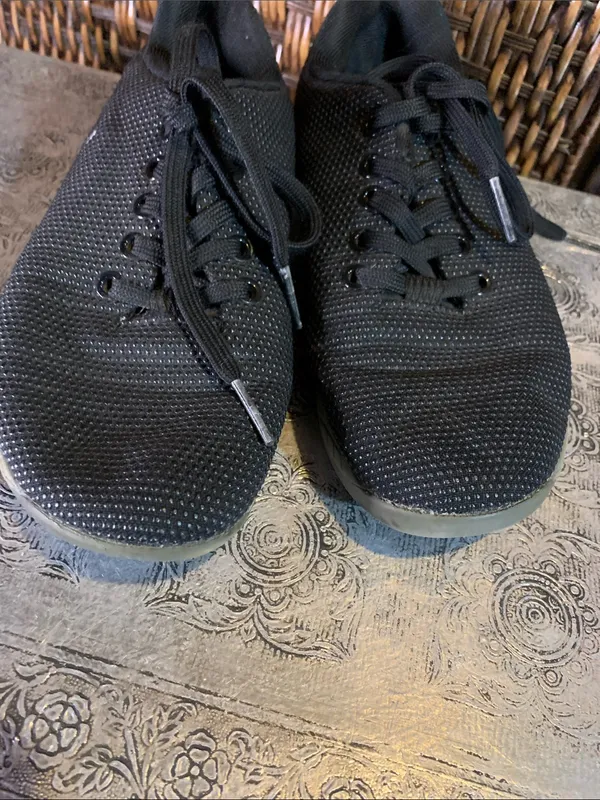 Nobull Black Sneakers Size 6.5 - Image 5