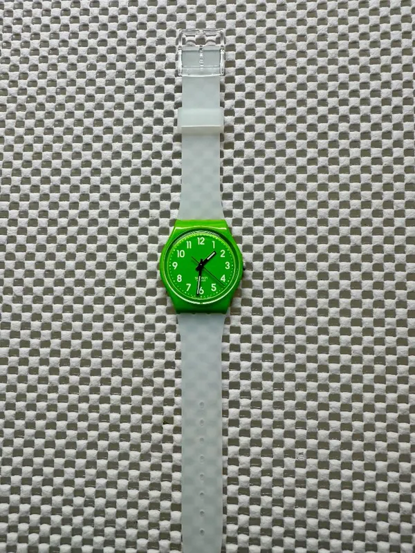 Swatch Watch Lemongrass GG204 Classic 2009 - Image 2