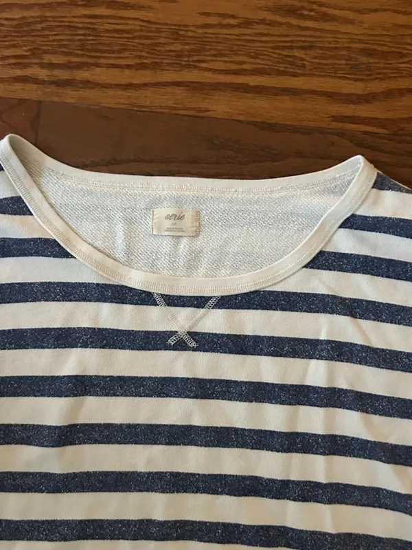 Aerie Scoop Neck Striped Lightweight Sweatshirt Size Large Drop Shoulder Comfy - Image 4