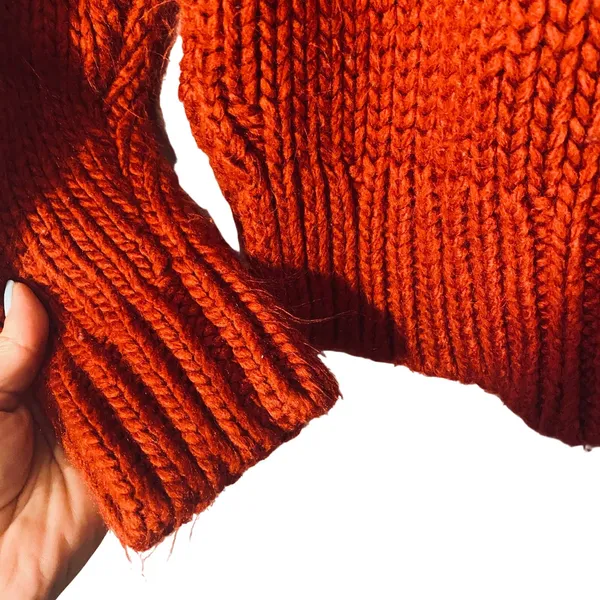 Universal Threads Red Long Sleeve Thick Knit Warm Cozy Sweater Women Sz M - Image 3