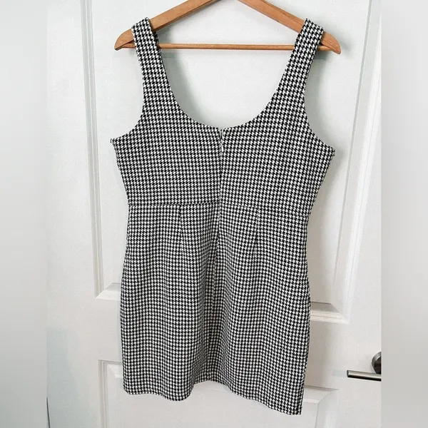 Pink Lily 💌 My Biggest Fan Black‎ And White Houndstooth Mini Dress Game Day Dress Football - Image 5