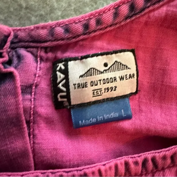 Kavu pink tank top button back size L - Image 4