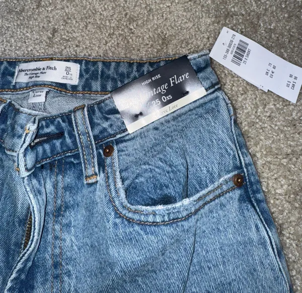 Abercrombie Curve Love Vintage Flare Jeans - Image 3