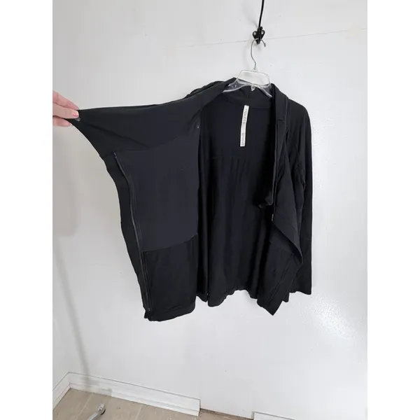 Lululemon Black Wrap Jacket Cowl Neck Asymmetrical Zip Size 12 - Image 9