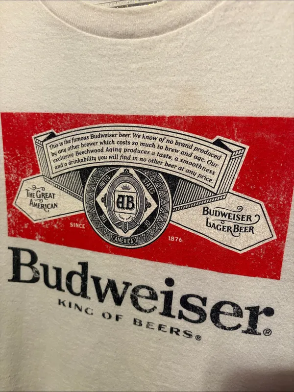Budweiser White Tee with Red and Navy Logo Size Large Unisex - Image 2
