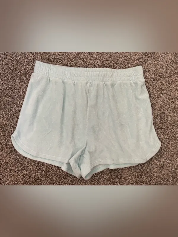 Women’s Beyond Yoga Tropez Terrycloth Pullover Shorts Set Loungewear Size L - Image 7