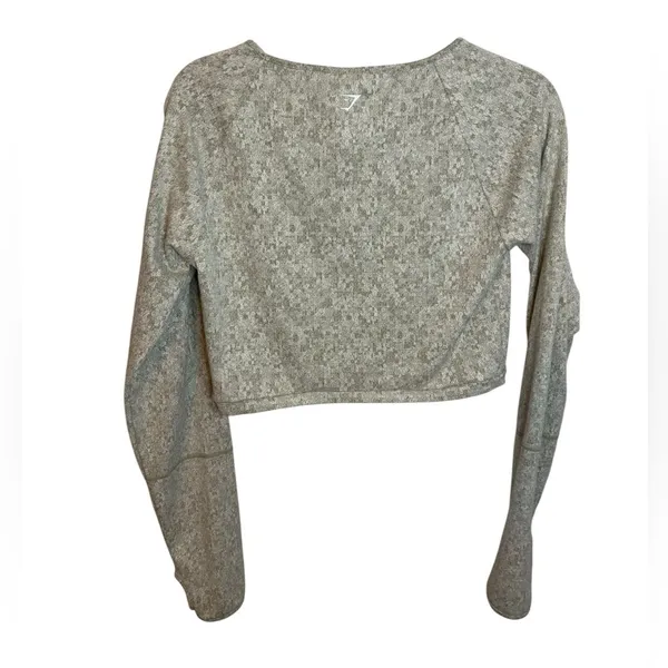 Gymshark Fleur Texture Long Sleeve Cropped Active Top - Image 2