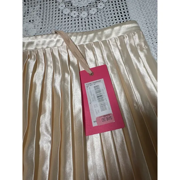 Chelsea and Violet Midi Pleated Skirt - Image 5
