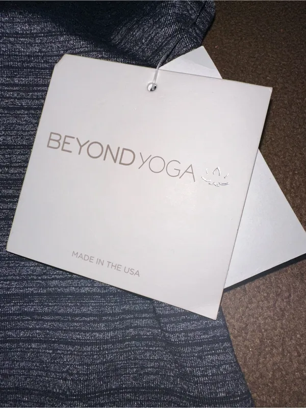 NEW NWT Beyond Yoga Spacedye Step Up Racerback Tank size M - Image 5