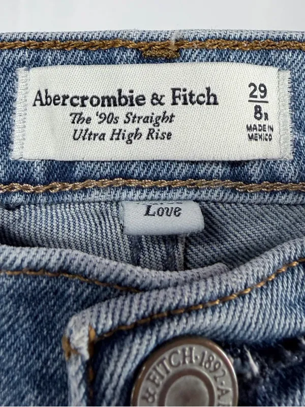 Abercrombie & Fitch The 90's Straight Ultra High Rise Curve Love Jeans Size 29‎ - Image 2