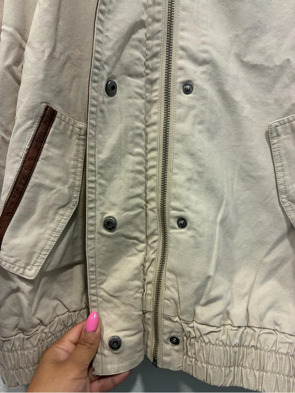 wild fable Cream Bomber Jacket with Brown Faux Leather Trim Medium NWT - Image 9