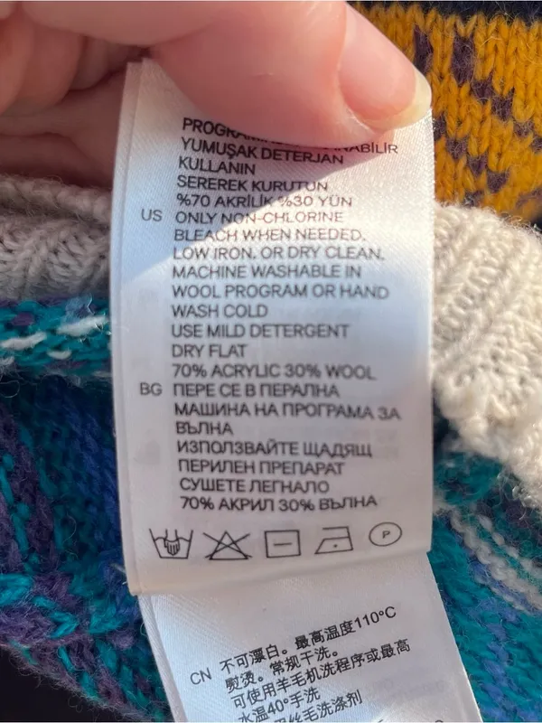 H&M Women’s Wool Blend Colorful Fair Isle Grandpacore Crewneck Sweater Size XS - Image 7