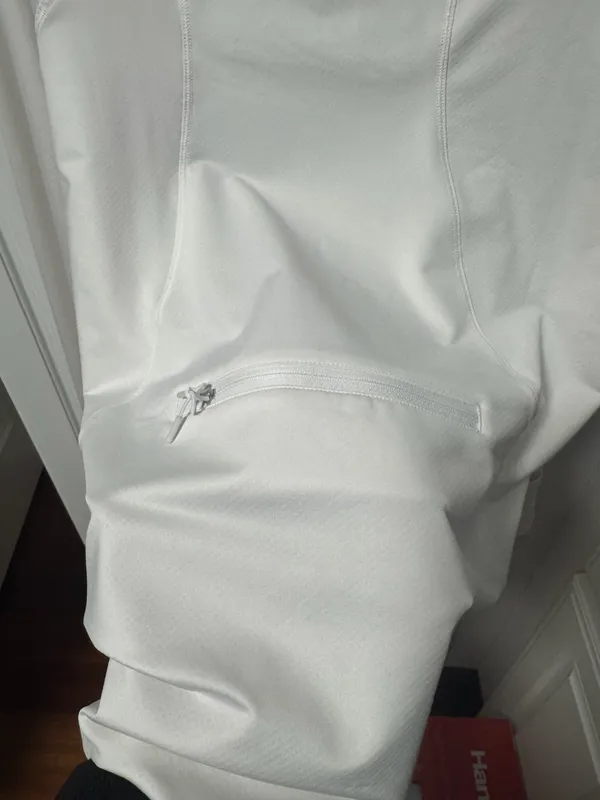 Athleta Medium Long Sleeve Top - Image 4