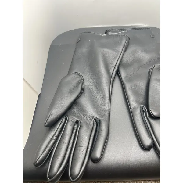 Vintage Black Women's‎ Gloves With Rabbit Fur Size 8 - Image 4