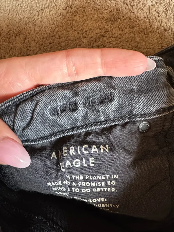 American Eagle Mom Jeans - Image 7