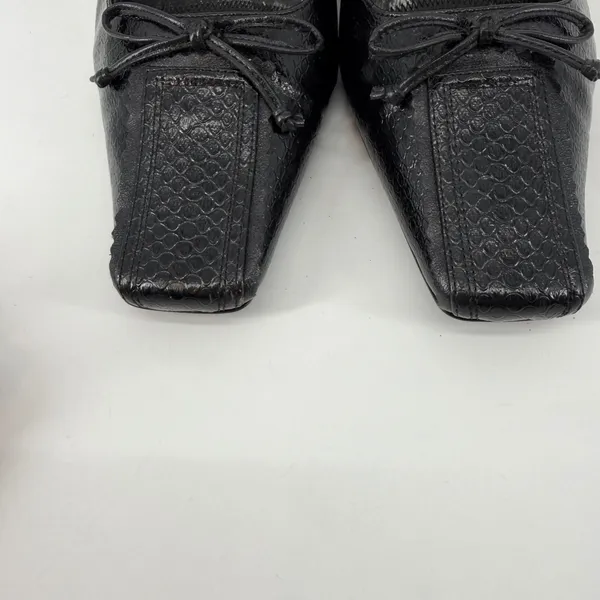 J Renee Black Reptile Square Toe Bow Heels 11W Romantic‎ Goth - Image 3