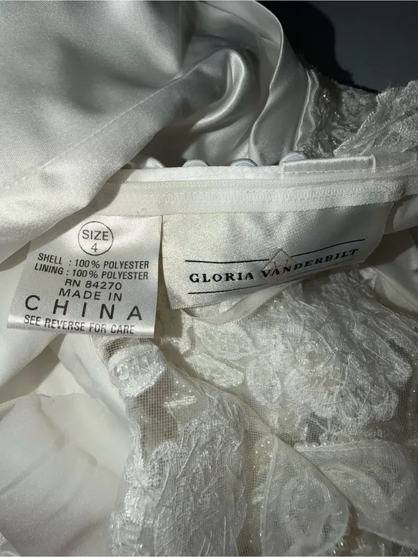 Beautiful Vintage 90s Gloria Vanderbilt Empire Waist Wedding Gown - Image 6