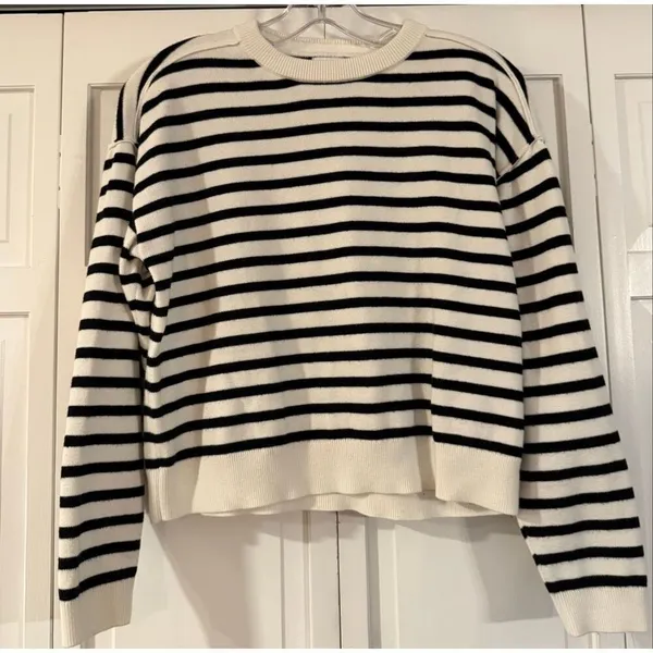 J.Crew striped crewneck exposed seam sweater xs - Image 3