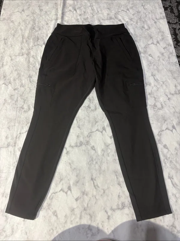 Athleta Highlands Hybrid Cargo - Size 16 - Image 3