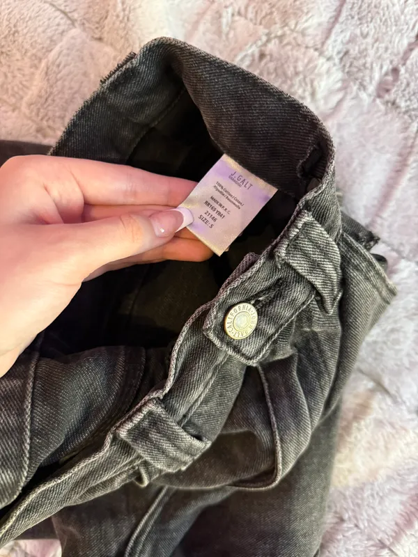 Brandy Melville Jeans And Cargos - Image 3