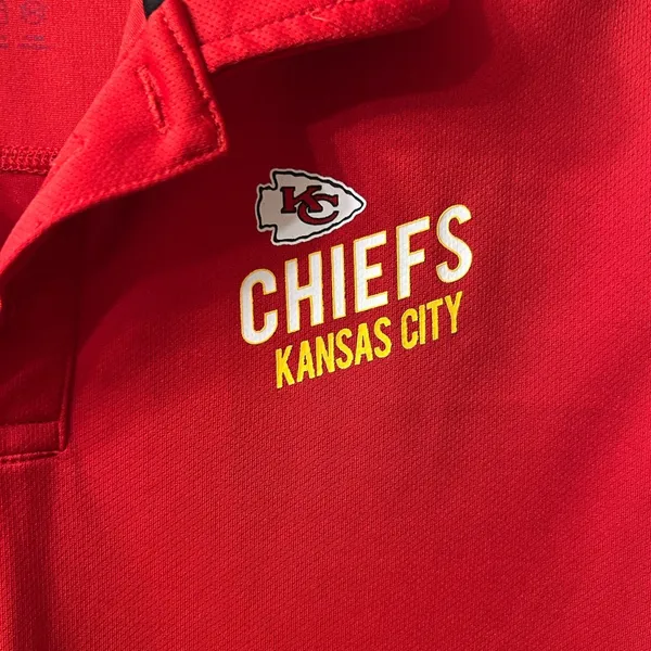 Kansas City Chiefs Shirt Size women’s S - Image 4