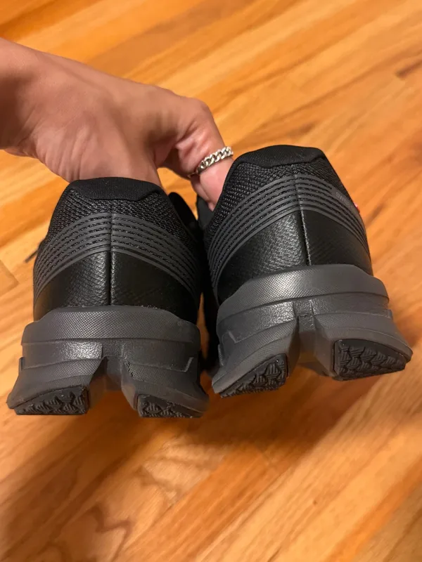 On Cloudgo Running Shoes Black Size 10 - Image 9