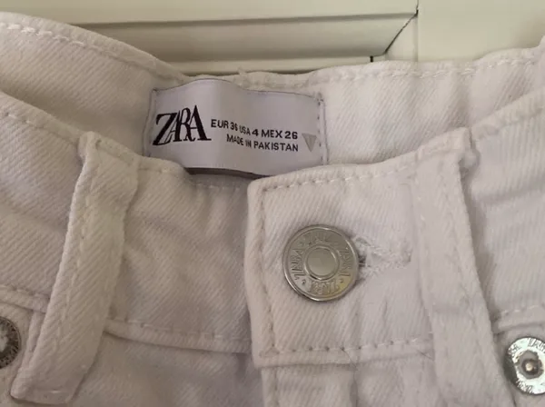 ZARA White Flare Jeans Cropped - Image 2