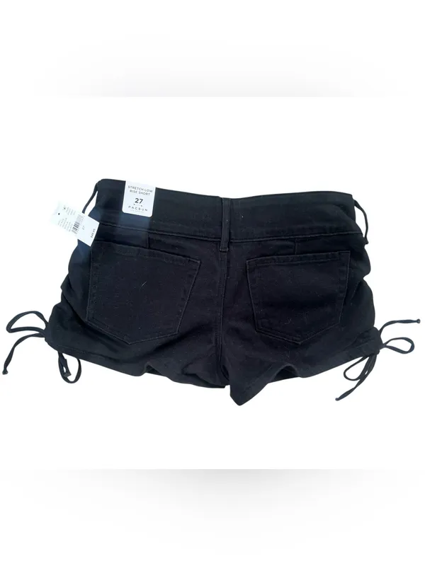 PacSun Black Low-Rise Women's Jean Shorts with Flap Pockets - Image 3