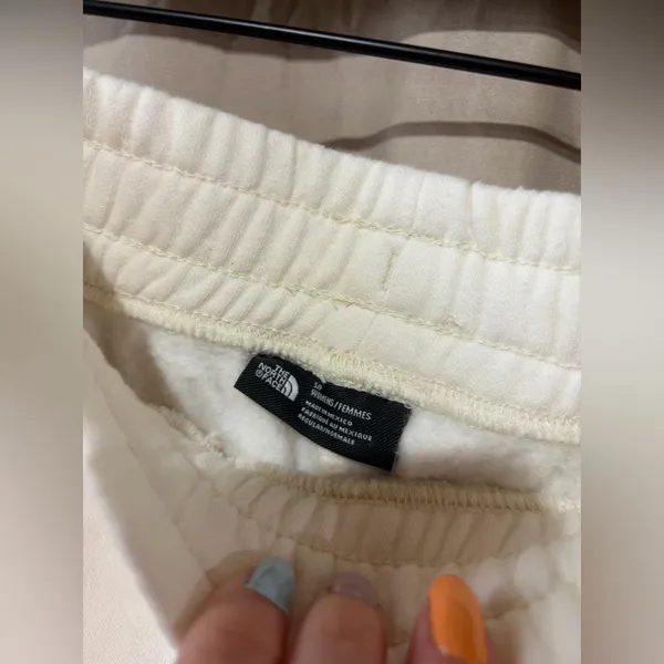 North face joggers - Image 3