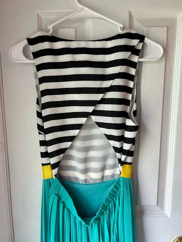 Unique Maxi Summer Dress - Image 3