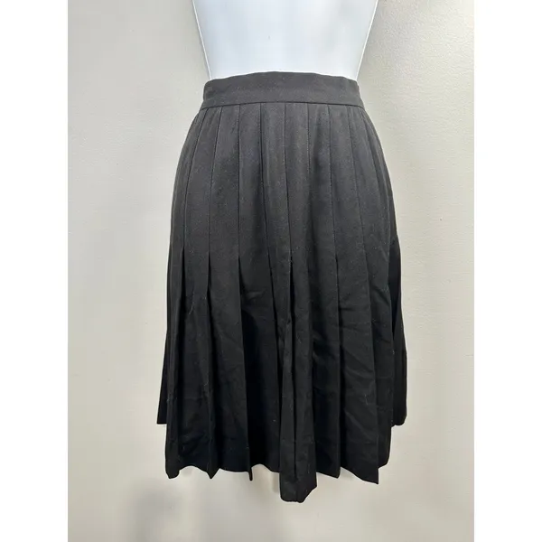 Anne Klein Skirt 8 Pleated A-line Black Classic Knee‎ Length 100% Wool Modest - Image 4