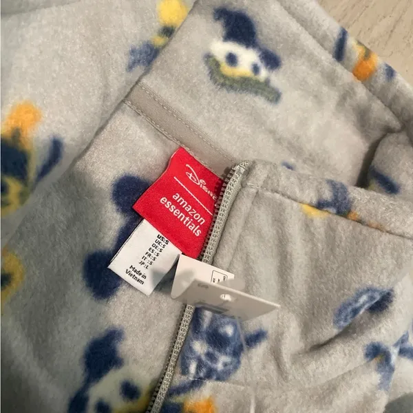 Amazon Essentials Light Gray Fleece with Cartoon Design - Image 2