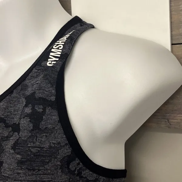 Gymshark Adapt Black Camo Seamless Tank Women’s Razorback- Small - Image 4