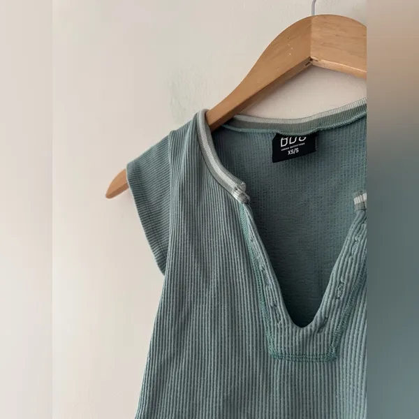 Urban Outfitters‎ BDG Teal Seamless Baby Crop Tee - Image 2