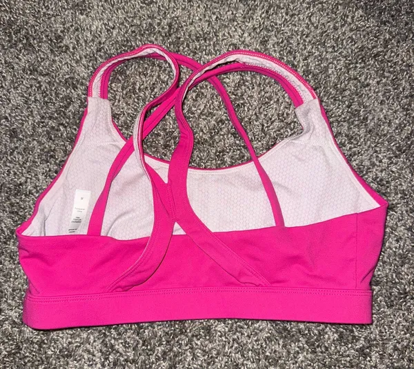 Amazon Sports bra - Image 3