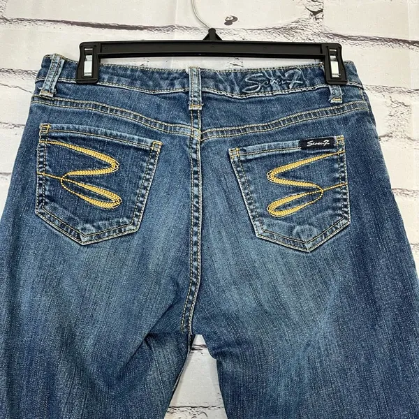 Seven7 Blue Straight Leg Jeans Classic Style Light Distressed SZ 4 Y2K Mid Rise - Image 8