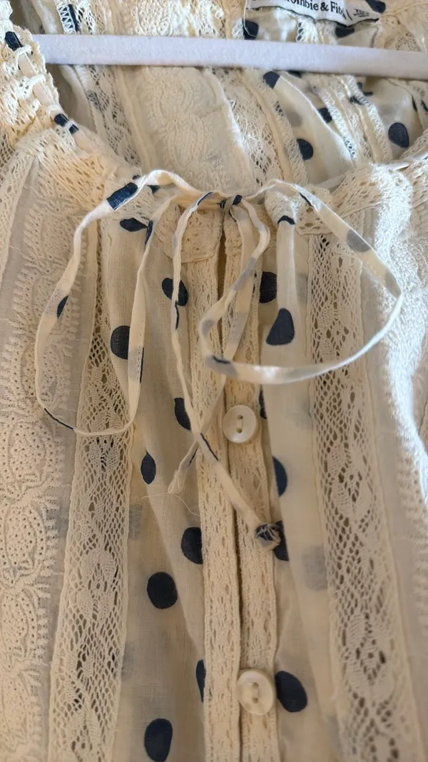 Abercrombie & Fitch Polka Dot Tie Top - Image 5