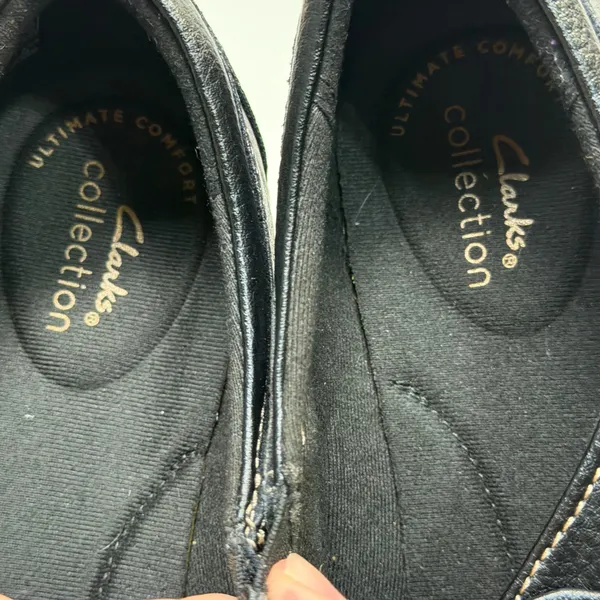 Clarks Shoes Women 8W Cheyn Madi Slip On Black Leather Comfort Casual Office - Image 7
