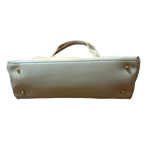 Etienne Aigner Cream Leather Shoulder Bag Gold Hardware Triple Compartment Purse - Image 9